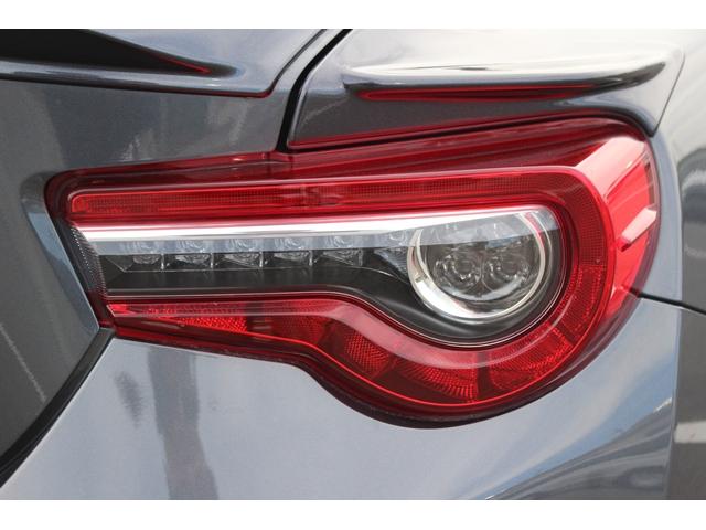 86 GT 禁煙車 6MT BRENBOキャリパー ENDRESSスリットローター TRDエアロ TRDマフラー TRDダックテール 社外リップ ナビ フルセグ バックカメラ クルコン 純正17AW(21枚目)