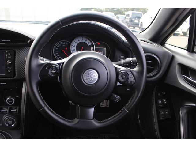 86 GT 禁煙車 6MT BRENBOキャリパー ENDRESSスリットローター TRDエアロ TRDマフラー TRDダックテール 社外リップ ナビ フルセグ バックカメラ クルコン 純正17AW(40枚目)