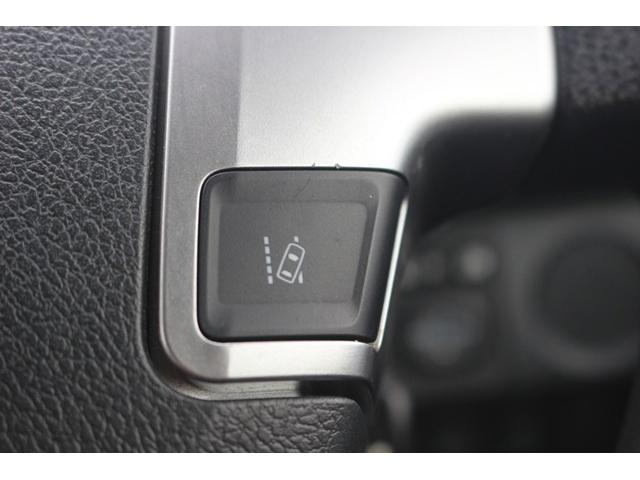 ハイエースワゴン グランドキャビン 禁煙車 トヨタセーフティセンス ナビ フルセグ バックカメラ 電動スライドドア 衝突軽減 LEDヘッドライト ETC 10人乗り Bluetooth DVD再生 レーンディパーチャーアラート ABS(47枚目)