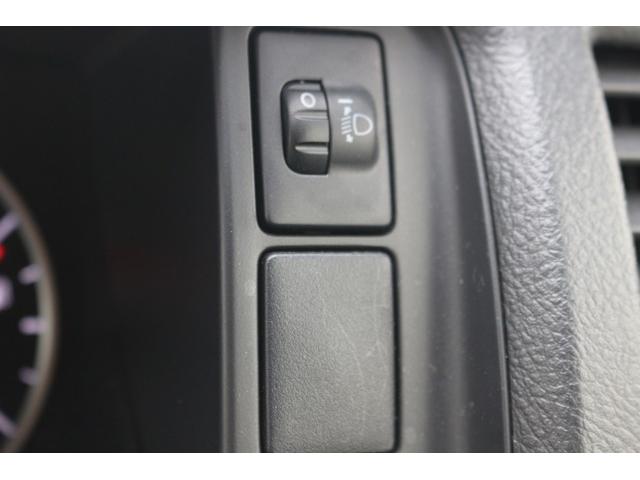 ハイエースワゴン グランドキャビン 禁煙車 トヨタセーフティセンス ナビ フルセグ バックカメラ 電動スライドドア 衝突軽減 LEDヘッドライト ETC 10人乗り Bluetooth DVD再生 レーンディパーチャーアラート ABS(54枚目)