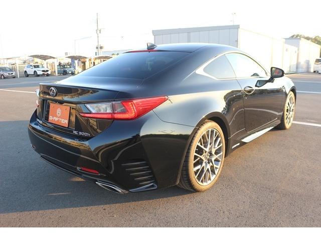 RC RC300h Fスポーツ 禁煙車 サンルーフ OP角型3眼LEDヘッドライト 赤革シート メーカーナビ フルセグ バックカメラ ベンチレーション シートヒーター ブラインドスポットモニター レ-ダ-クル-ズコントロ-ル ETC(11枚目)