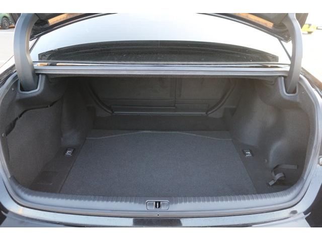 RC RC300h Fスポーツ 禁煙車 サンルーフ OP角型3眼LEDヘッドライト 赤革シート メーカーナビ フルセグ バックカメラ ベンチレーション シートヒーター ブラインドスポットモニター レ-ダ-クル-ズコントロ-ル ETC(32枚目)