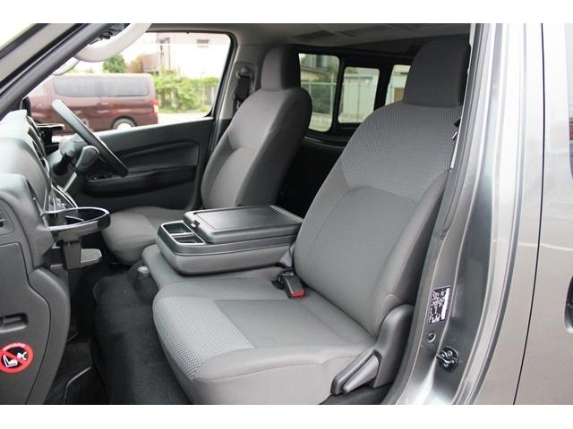 ＮＶ３５０キャラバンバン 　禁煙車　ワンオーナー　ナビ　フルセグ　アラウンドビューモニター　ＥＴＣ　エマ－ジェンシ－ブレ－キ　Ｂｌｕｅｔｏｏｔｈ　デジタルインナーミラー　バックカメラ　両側スライドドア　マニュアルモ－ドＡＴ（17枚目）