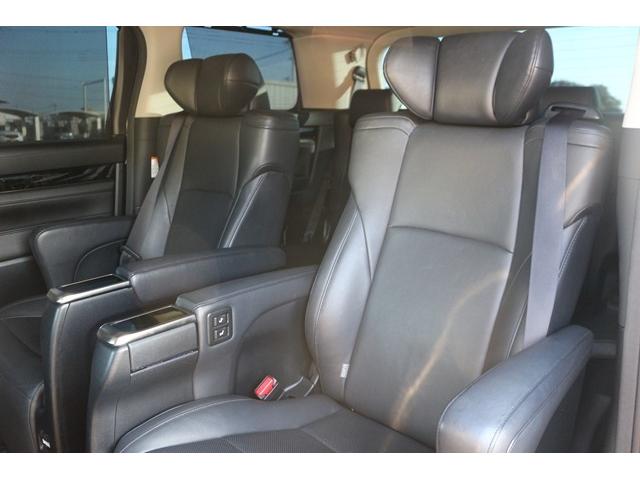 アルファードハイブリッド SR Cパッケージ 禁煙車 モデリスタエアロ 後席モニター アルパイン11型ナビ フルセグ バックカメラ 両側電動スライドドア 衝突軽減ブレーキ LEDヘッドライト ETC 純正17AW プッシュスタート i-stop(43枚目)