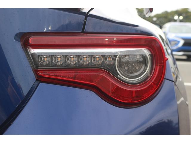 86 GTリミテッド 6MT F・Sモデリスタエアロ TRDリアエアロ TRDマフラ- モデリスタ18AW 社外フェンダ-フィン カロッツェリアナビ バックカメラ フルセグ ハーフレザ-シート ETC クル-ズコントロ-ル(15枚目)