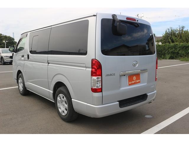 ハイエースバン DX GLパッケージ 純正ナビ フルセグ バックカメラ 衝突軽減ブレーキ Bluetooth接続 トヨタセーフティセンス リアクーラー ヒーター オートハイビーム ETC キーレス 片側スライドドア マニュアルモード付AT(14枚目)
