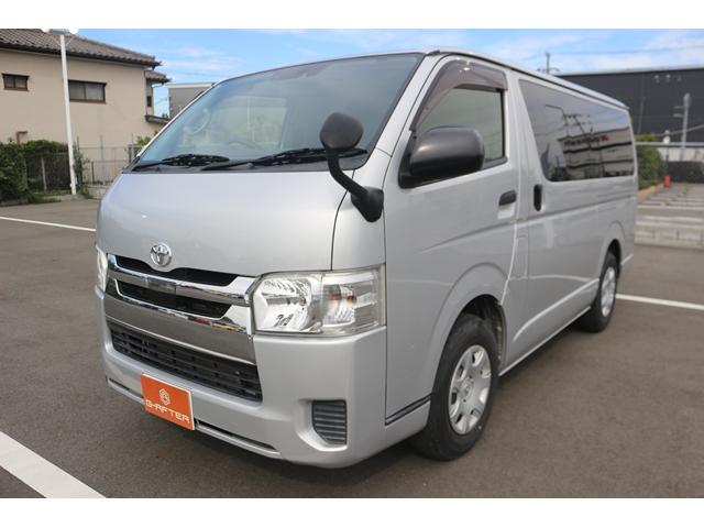 ハイエースバン DX GLパッケージ 純正ナビ フルセグ バックカメラ 衝突軽減ブレーキ Bluetooth接続 トヨタセーフティセンス リアクーラー ヒーター オートハイビーム ETC キーレス 片側スライドドア マニュアルモード付AT(16枚目)