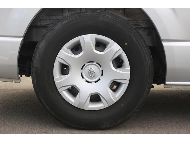 ハイエースバン DX GLパッケージ 純正ナビ フルセグ バックカメラ 衝突軽減ブレーキ Bluetooth接続 トヨタセーフティセンス リアクーラー ヒーター オートハイビーム ETC キーレス 片側スライドドア マニュアルモード付AT(26枚目)