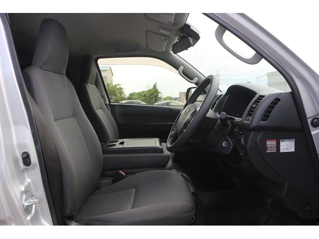 ハイエースバン DX GLパッケージ 純正ナビ フルセグ バックカメラ 衝突軽減ブレーキ Bluetooth接続 トヨタセーフティセンス リアクーラー ヒーター オートハイビーム ETC キーレス 片側スライドドア マニュアルモード付AT(34枚目)