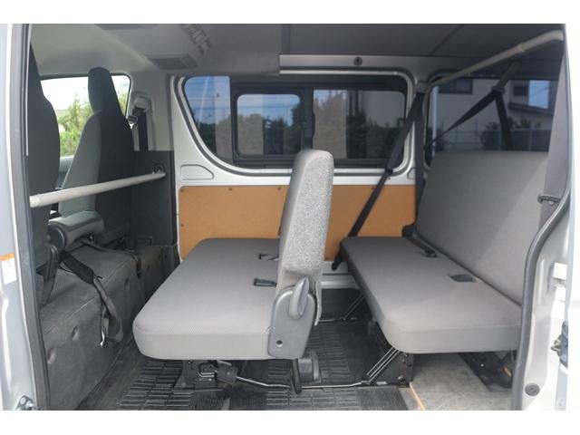 ハイエースバン DX GLパッケージ 純正ナビ フルセグ バックカメラ 衝突軽減ブレーキ Bluetooth接続 トヨタセーフティセンス リアクーラー ヒーター オートハイビーム ETC キーレス 片側スライドドア マニュアルモード付AT(36枚目)