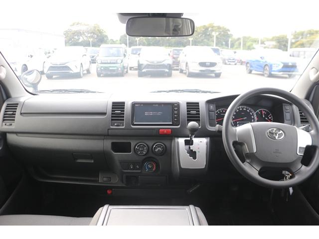 ハイエースバン DX GLパッケージ 純正ナビ フルセグ バックカメラ 衝突軽減ブレーキ Bluetooth接続 トヨタセーフティセンス リアクーラー ヒーター オートハイビーム ETC キーレス 片側スライドドア マニュアルモード付AT(41枚目)