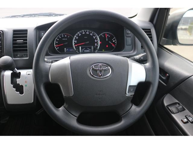 ハイエースバン DX GLパッケージ 純正ナビ フルセグ バックカメラ 衝突軽減ブレーキ Bluetooth接続 トヨタセーフティセンス リアクーラー ヒーター オートハイビーム ETC キーレス 片側スライドドア マニュアルモード付AT(42枚目)