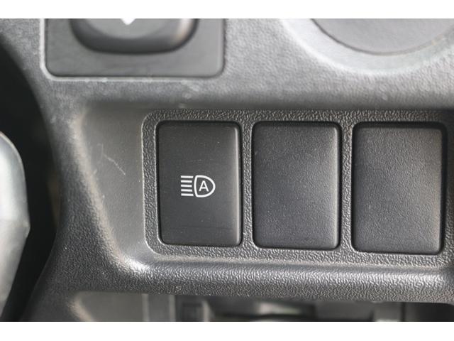 ハイエースバン DX GLパッケージ 純正ナビ フルセグ バックカメラ 衝突軽減ブレーキ Bluetooth接続 トヨタセーフティセンス リアクーラー ヒーター オートハイビーム ETC キーレス 片側スライドドア マニュアルモード付AT(51枚目)