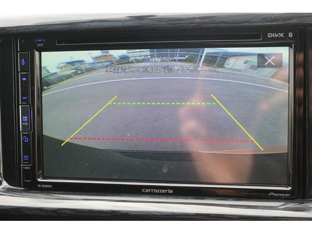 ハイエースワゴン ＧＬ　禁煙車　片側電動スライド　ベッドキット　ファブレス１９ＡＷ　カロッツェリアディスプレイ　バックカメラ　後席モニター　スマートキー　シートカバー　ローダウン車　ＬＥＤヘッドライト　インパネＡＴ　１０人乗（3枚目）