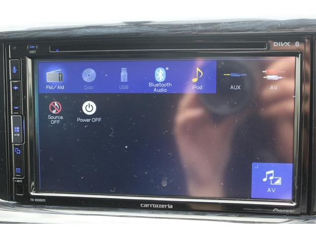 ハイエースワゴン ＧＬ　禁煙車　片側電動スライド　ベッドキット　ファブレス１９ＡＷ　カロッツェリアディスプレイ　バックカメラ　後席モニター　スマートキー　シートカバー　ローダウン車　ＬＥＤヘッドライト　インパネＡＴ　１０人乗（4枚目）