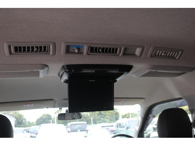 ハイエースワゴン ＧＬ　禁煙車　片側電動スライド　ベッドキット　ファブレス１９ＡＷ　カロッツェリアディスプレイ　バックカメラ　後席モニター　スマートキー　シートカバー　ローダウン車　ＬＥＤヘッドライト　インパネＡＴ　１０人乗（61枚目）