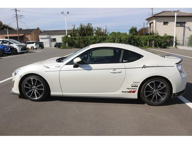 86 G 禁煙車 フルエアロ HKSスーパーチャージャ HKSオイルクーラー HKS車高調 HKSエキマニ 純正17AW イクリプスナビ フルセグ バックカメラ 社外マフラー DVD再生 盗難防止システム(13枚目)