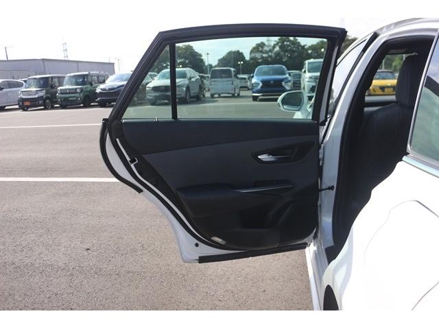 クラウンハイブリッド RS リミテッドII 禁煙車 後期型 黒本革シート 純正12.3型ナビ フルセグ バックカメラ トヨタセーフティセンス ベンチレーション&シートヒーター BSM スーパーライブサウンド 3眼LEDヘッドランプ ETC(57枚目)