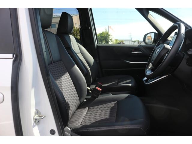 ノア ハイブリッドＳ－Ｚ　禁煙車　７人乗　純正ディスプレイオーディオ　バックカメラ　両側電動スライド　衝突軽減　レーダークルーズ　ＬＥＤヘッドライト　ＥＴＣ２．０　パーキングサポートブレーキ　レーンキープアシスト　純正１７ＡＷ（29枚目）