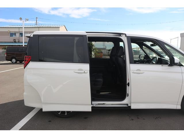 ノア ハイブリッドＳ－Ｚ　禁煙車　７人乗　純正ディスプレイオーディオ　バックカメラ　両側電動スライド　衝突軽減　レーダークルーズ　ＬＥＤヘッドライト　ＥＴＣ２．０　パーキングサポートブレーキ　レーンキープアシスト　純正１７ＡＷ（30枚目）