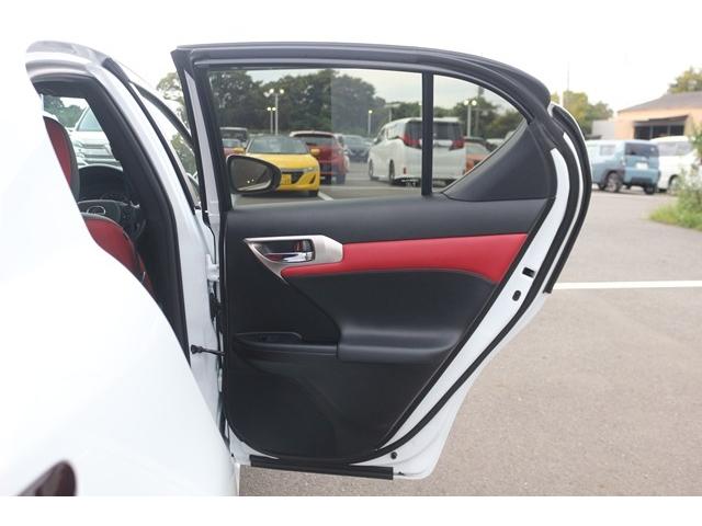 CT CT200h Fスポーツ 禁煙車 赤本革シート 純正10.3型ナビ バックカメラ ステアリングヒーター セーフティセンス レーダークルーズ LEDヘッドライト パワーシート シートヒーター ETC2.0 純正17インチAW(37枚目)