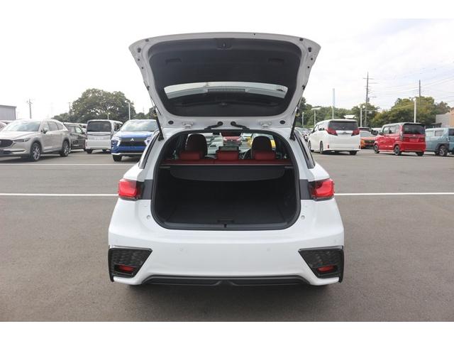 CT CT200h Fスポーツ 禁煙車 赤本革シート 純正10.3型ナビ バックカメラ ステアリングヒーター セーフティセンス レーダークルーズ LEDヘッドライト パワーシート シートヒーター ETC2.0 純正17インチAW(38枚目)