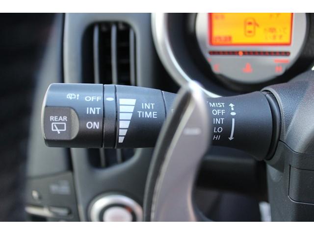 フェアレディＺ バージョンＴ　禁煙車　黒革シート　ＢＯＳＥサウンド　ＥＴＣ　純正１８ＡＷ　プッシュシート　シートヒーター　スマートキー　パドルシフト　電動格納ドアミラー　ＥＴＣ　オートエアコン　盗難防止システム　衝突軽減ボディー（42枚目）