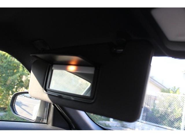 フェアレディＺ バージョンＴ　禁煙車　黒革シート　ＢＯＳＥサウンド　ＥＴＣ　純正１８ＡＷ　プッシュシート　シートヒーター　スマートキー　パドルシフト　電動格納ドアミラー　ＥＴＣ　オートエアコン　盗難防止システム　衝突軽減ボディー（64枚目）