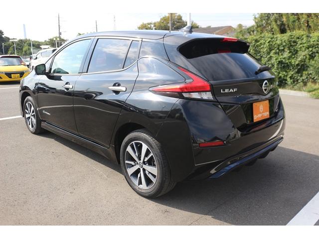 リーフ e+ X 禁煙車 純正9型ナビ フルセグ 全周囲カメラ 衝突軽減ブレーキ レーダークルーズコントロール シートヒーター シートエアコン LEDヘッドライト ETC2.0 純正16AW ステアリングヒーター(8枚目)