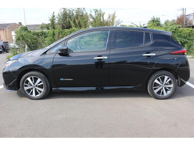 リーフ e+ X 禁煙車 純正9型ナビ フルセグ 全周囲カメラ 衝突軽減ブレーキ レーダークルーズコントロール シートヒーター シートエアコン LEDヘッドライト ETC2.0 純正16AW ステアリングヒーター(9枚目)