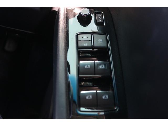 アルファード 2.5S 禁煙車 後期型 サンルーフ 後席モニター 純正10型ナビ フルセグTV バックカメラ デジタルインナーミラー 両側電動スライドドア LEDヘッドライト 100Vコンセント ブラインドスポット(59枚目)