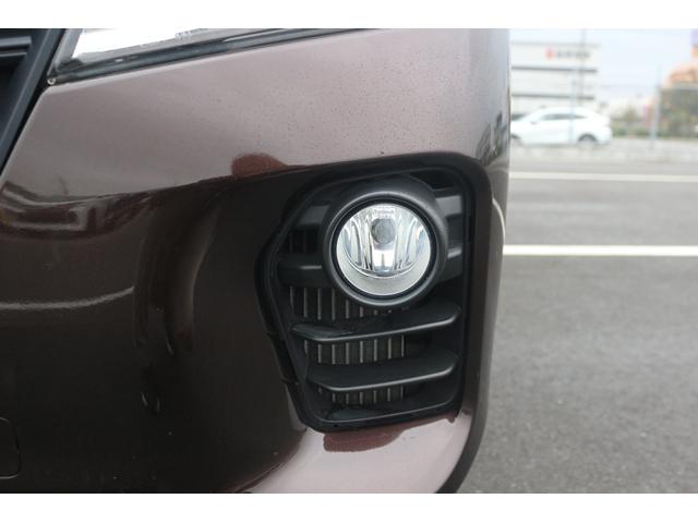 NV350キャラバンワゴン GX 禁煙車 純正ナビ フルセグTV 全周囲カメラ 電動スライドドア プッシュスタート フォグライト ETC リアヒーター リアクーラー HIDヘッドライト パーキングアシスト スマートキー 電動格納ミラー(17枚目)