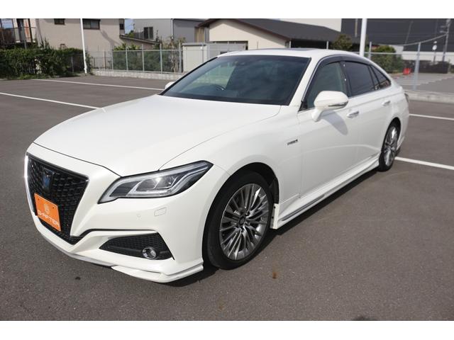 クラウンハイブリッド Ｇ　禁煙車　黒革　サンルーフ　純正ナビ　フルセグ　バックカメラ　トヨタセーフティーセンス　ＥＴＣ　レーダークルーズコントロール　温冷シート　デジタルインナーミラー　ブラインドスポットモニター　パワーシート（15枚目）