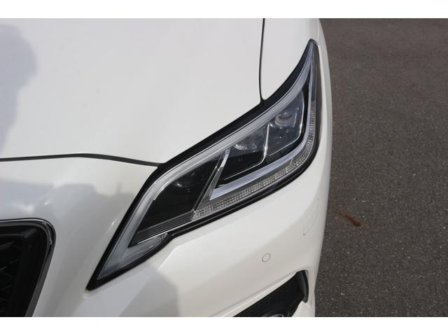 クラウンハイブリッド Ｇ　禁煙車　黒革　サンルーフ　純正ナビ　フルセグ　バックカメラ　トヨタセーフティーセンス　ＥＴＣ　レーダークルーズコントロール　温冷シート　デジタルインナーミラー　ブラインドスポットモニター　パワーシート（20枚目）