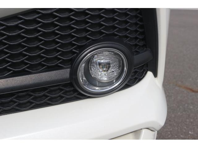 クラウンハイブリッド Ｇ　禁煙車　黒革　サンルーフ　純正ナビ　フルセグ　バックカメラ　トヨタセーフティーセンス　ＥＴＣ　レーダークルーズコントロール　温冷シート　デジタルインナーミラー　ブラインドスポットモニター　パワーシート（21枚目）