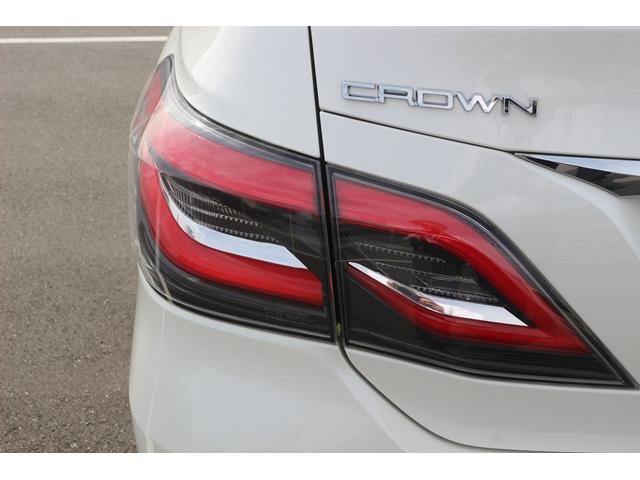 クラウンハイブリッド Ｇ　禁煙車　黒革　サンルーフ　純正ナビ　フルセグ　バックカメラ　トヨタセーフティーセンス　ＥＴＣ　レーダークルーズコントロール　温冷シート　デジタルインナーミラー　ブラインドスポットモニター　パワーシート（23枚目）