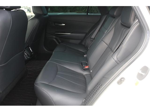 クラウンハイブリッド Ｇ　禁煙車　黒革　サンルーフ　純正ナビ　フルセグ　バックカメラ　トヨタセーフティーセンス　ＥＴＣ　レーダークルーズコントロール　温冷シート　デジタルインナーミラー　ブラインドスポットモニター　パワーシート（39枚目）