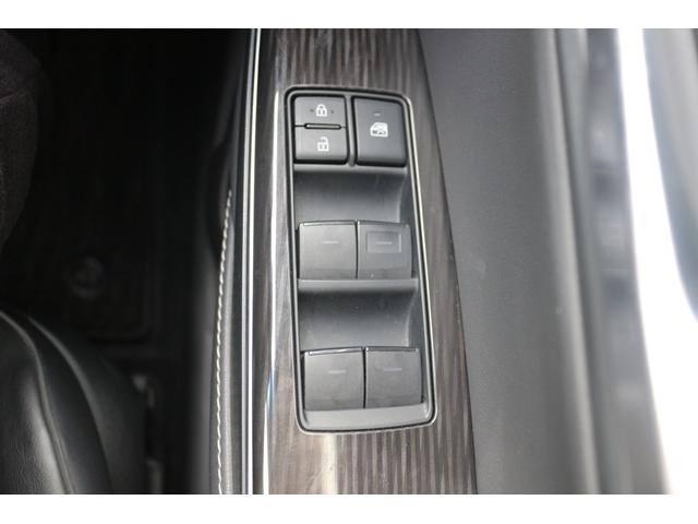 クラウンハイブリッド Ｇ　禁煙車　黒革　サンルーフ　純正ナビ　フルセグ　バックカメラ　トヨタセーフティーセンス　ＥＴＣ　レーダークルーズコントロール　温冷シート　デジタルインナーミラー　ブラインドスポットモニター　パワーシート（49枚目）