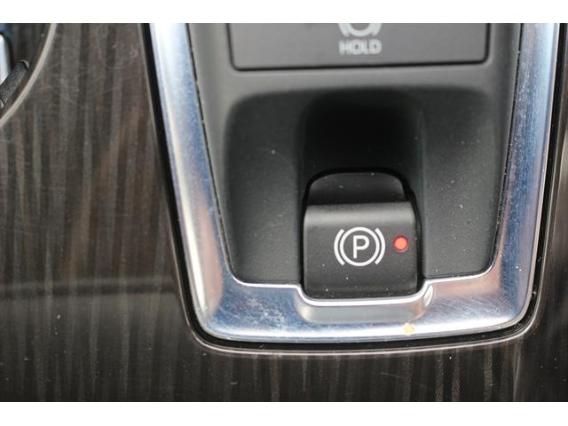 クラウンハイブリッド Ｇ　禁煙車　黒革　サンルーフ　純正ナビ　フルセグ　バックカメラ　トヨタセーフティーセンス　ＥＴＣ　レーダークルーズコントロール　温冷シート　デジタルインナーミラー　ブラインドスポットモニター　パワーシート（59枚目）