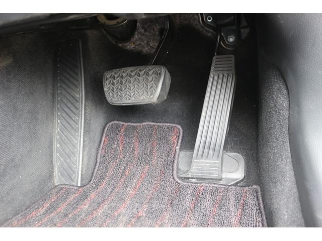 クラウンハイブリッド Ｇ　禁煙車　黒革　サンルーフ　純正ナビ　フルセグ　バックカメラ　トヨタセーフティーセンス　ＥＴＣ　レーダークルーズコントロール　温冷シート　デジタルインナーミラー　ブラインドスポットモニター　パワーシート（66枚目）