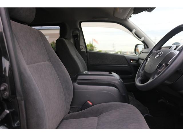 ハイエースワゴン GL 禁煙車 後席モニタ- 純正ナビ フルセグ バックカメラ 4列10人乗り 片側電動 純正15AW プッシュスタート LEDヘッドライト Bluetooth オートエアコン ETC スマ-トキ-(32枚目)