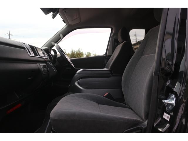 ハイエースワゴン GL 禁煙車 後席モニタ- 純正ナビ フルセグ バックカメラ 4列10人乗り 片側電動 純正15AW プッシュスタート LEDヘッドライト Bluetooth オートエアコン ETC スマ-トキ-(43枚目)