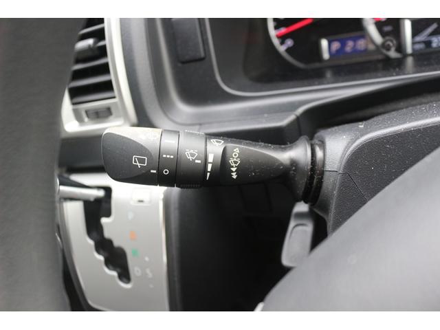 ハイエースワゴン GL 禁煙車 後席モニタ- 純正ナビ フルセグ バックカメラ 4列10人乗り 片側電動 純正15AW プッシュスタート LEDヘッドライト Bluetooth オートエアコン ETC スマ-トキ-(48枚目)