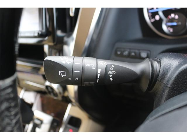 アルファード ２．５Ｇ　禁煙車　後席モニター　純正ナビ　フルセグ　バックカメラ　レーダークルーズコントロール　両側電動スライドドア　温冷シート　ＬＥＤヘッドライト　純正１７インチアルミホイール　電動格納式ミラー　ＥＴＣ（49枚目）