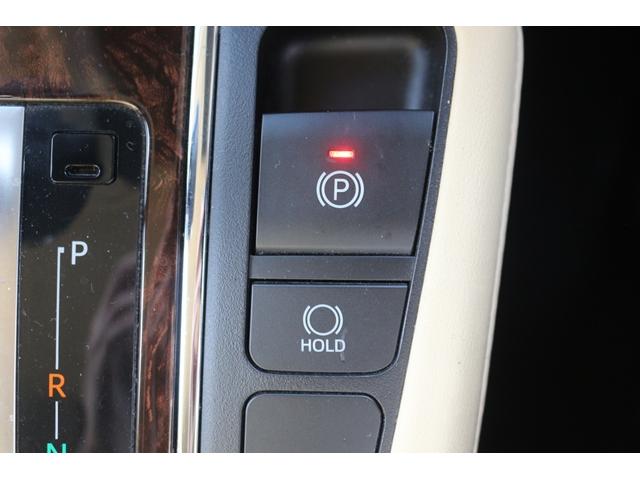 アルファード ２．５Ｇ　禁煙車　後席モニター　純正ナビ　フルセグ　バックカメラ　レーダークルーズコントロール　両側電動スライドドア　温冷シート　ＬＥＤヘッドライト　純正１７インチアルミホイール　電動格納式ミラー　ＥＴＣ（60枚目）