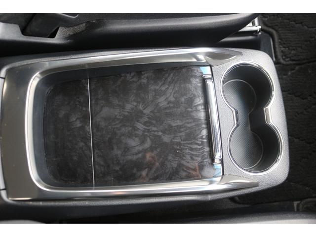 アルファード 2.5S 禁煙車 1オーナー 純正ウッドコンビハンドル 7人乗り 純正9型ディスプレイオーディオ フルセグ バックカメラ 両側電動スライドドア レーダークルーズ LEDヘッドライト 衝突軽減ブレーキ(60枚目)