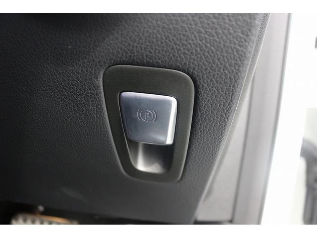 GLC GLC220d 4マチックスポーツ 禁煙車 レーダーセーフティーPKG アンビエントライト メーカーナビ フルセグ 全周囲カメラ ハーフレザー 電動Rゲート BSM LEDヘッドライト ETC レーダークルーズ ルーフレール(45枚目)