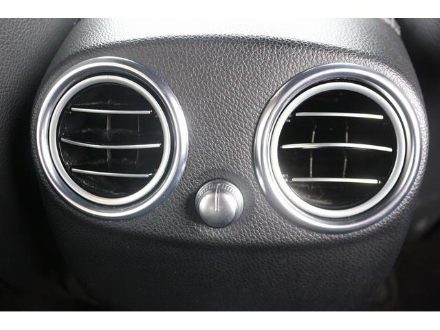 GLC GLC220d 4マチックスポーツ 禁煙車 レーダーセーフティーPKG アンビエントライト メーカーナビ フルセグ 全周囲カメラ ハーフレザー 電動Rゲート BSM LEDヘッドライト ETC レーダークルーズ ルーフレール(50枚目)