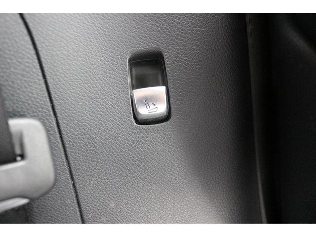 GLC GLC220d 4マチックスポーツ 禁煙車 レーダーセーフティーPKG アンビエントライト メーカーナビ フルセグ 全周囲カメラ ハーフレザー 電動Rゲート BSM LEDヘッドライト ETC レーダークルーズ ルーフレール(55枚目)