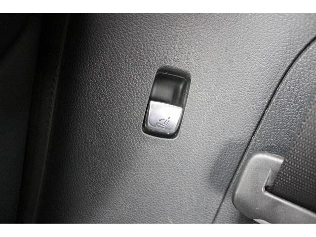 GLC GLC220d 4マチックスポーツ 禁煙車 レーダーセーフティーPKG アンビエントライト メーカーナビ フルセグ 全周囲カメラ ハーフレザー 電動Rゲート BSM LEDヘッドライト ETC レーダークルーズ ルーフレール(56枚目)